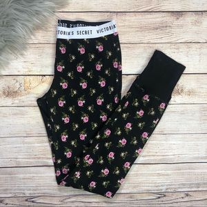 Victoria’s Secret Woman’s Pajama Legging Floral
